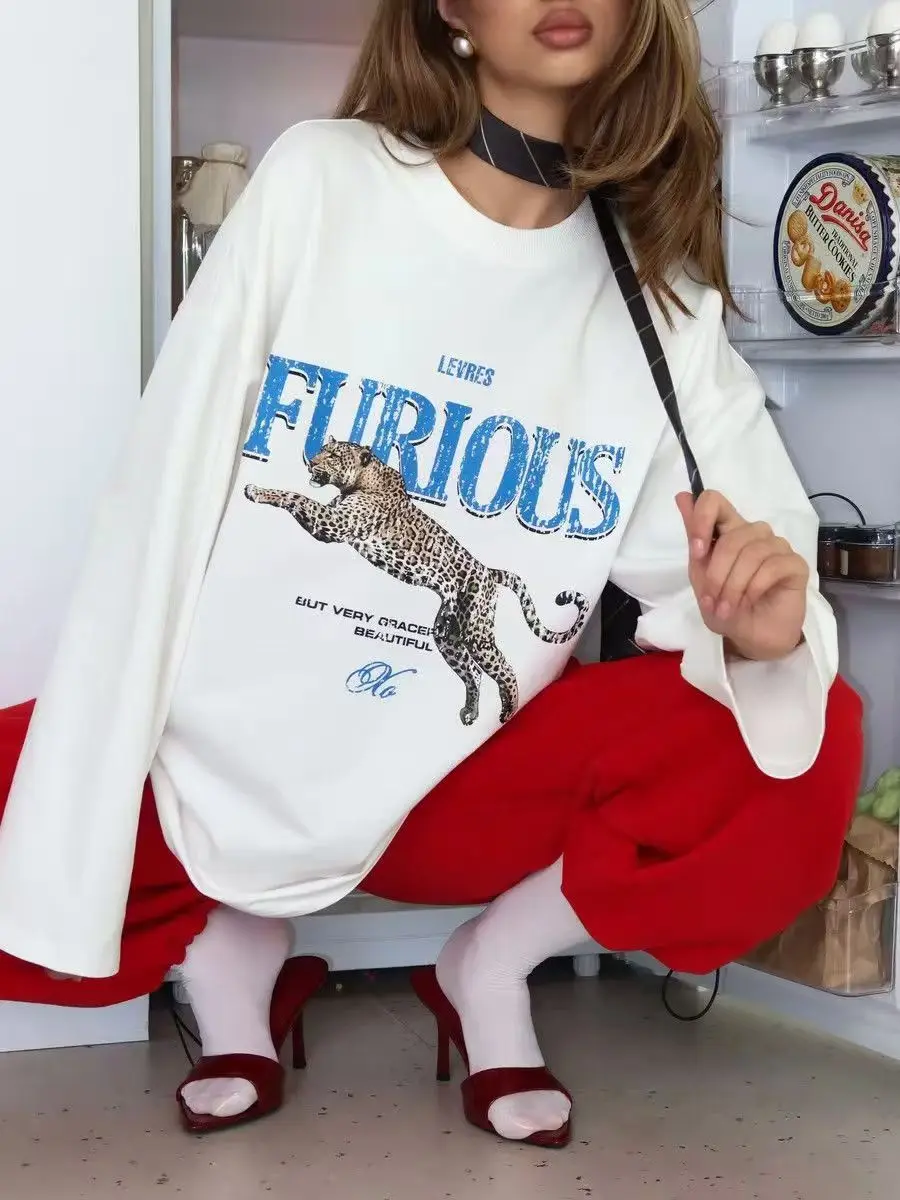Leopard Furious Printed Oversized T Shirt Women Long Sleeve American Retro Casual Hoodies French Crewneck Streetwear Tshirt 2026