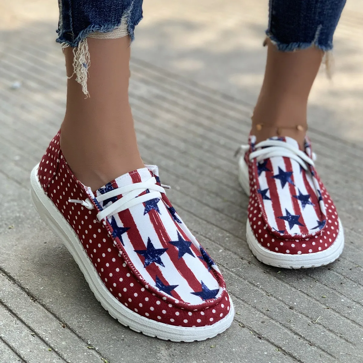 

2023 Summer Women Vulcanized Shoes Canvas Slip on Loafers Female Flat Shoes Fashion Ladies Walking Shoe Leopard Casual Sneakers