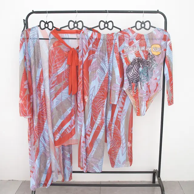 2025 new Russian swimsuit women's one-piece swimsuit bikini sunscreen set Купальник bathing suit women 2