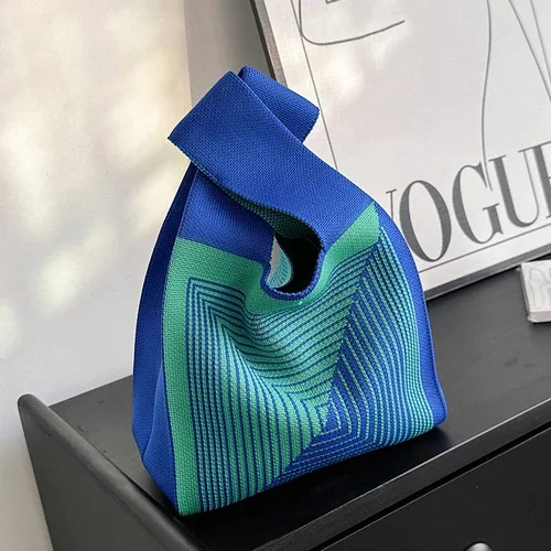 thumbnail image 1 of Bolsos de moda para mujer, bolso de mano de punto de alta capacidad, 2024, nuevo bolso de almacenamiento de un solo hombro, monederos y bolsos de diseñador de lujo, 1 of 5