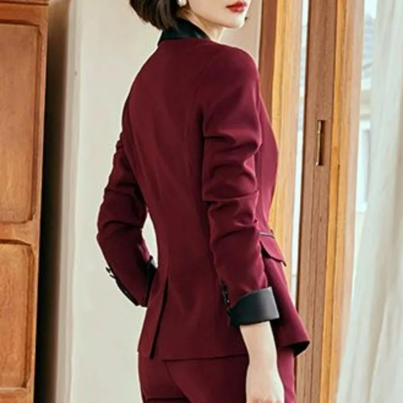 Рисунок 2 - Высококачественный модный деловой костюм