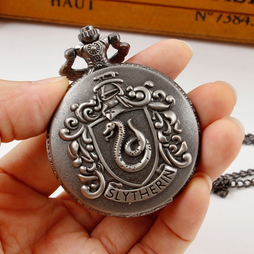 Рисунок 6 - Серый Змеиный винтажный кулон карманные