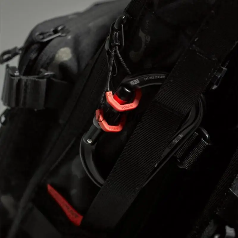 FOXBAT Zip Tail Rope Zip Head Magnetic Clip Modified Functional Tactical Crossbody Bag Rucksack Rope