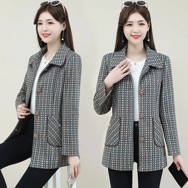 Plaid Woolen Jacket Women's 2022 New Spring Autumn Jacket Mom Single Breasted Long Sleeve Pocket Casual Outwear Mother Clothes