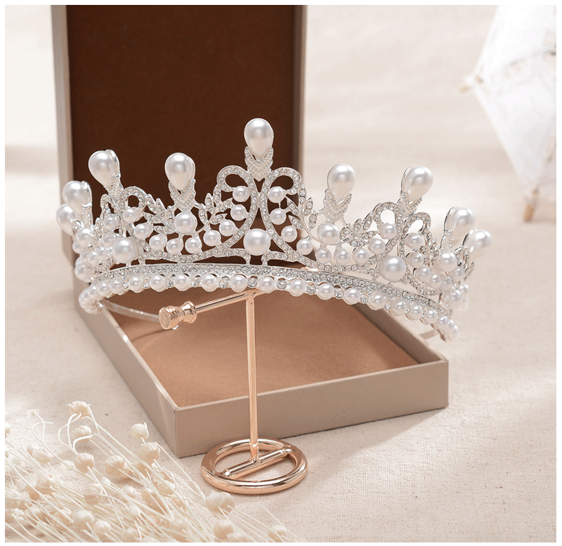 Luxury Pearl Crystal Bridal Tiaras And Crowns for Women  display picture 1