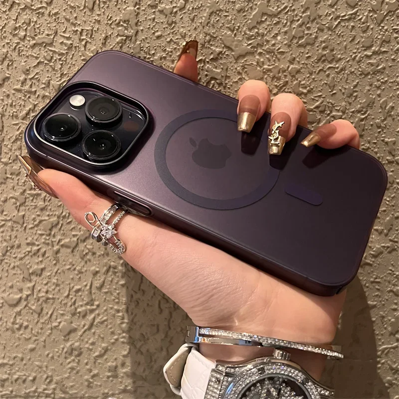 New Matte Magnetic Wireless Charge Phone Case For iPhone 15 14 13 12 Pro Max Plus For Magsafe Shockproof Hard PC Clear Cover