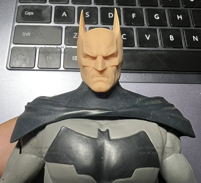 ホワイトモデル 1/12 未塗装 ダークナイト コミックバット