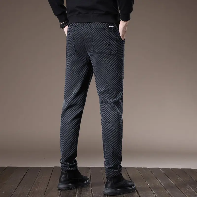 Autumn Winter KPOP Fashion Style Harajuku Slim Fit Jeans Loose All Match Casual Pants Korean Style Pockets Plush Cargo Pants