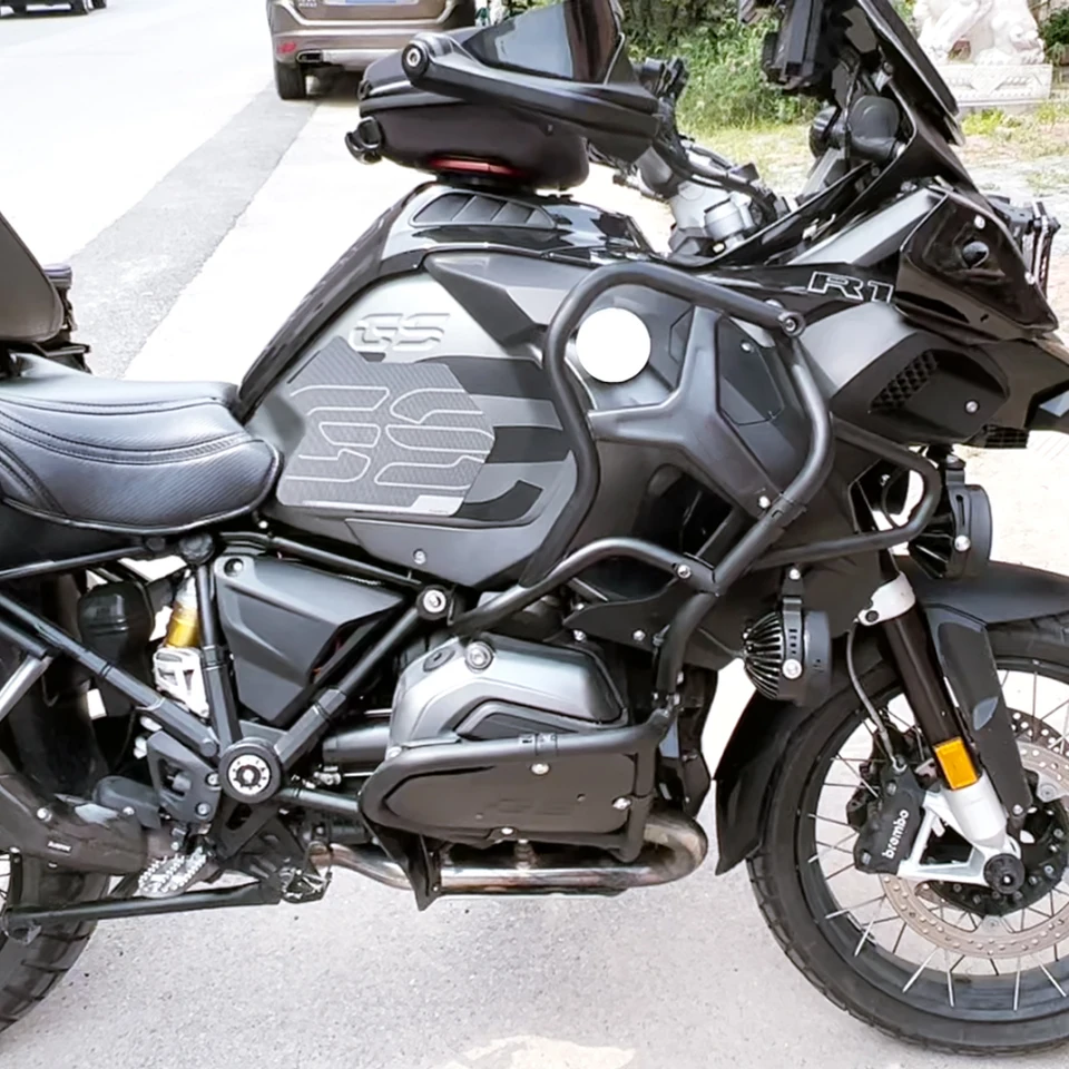 Motorcycle Engine Guard Compatible With R1250GS R1200GS ADV F850GS Adventure F800GS F750GS Crash Bar Bumper Protector Decorative Block (Color : R1250GSA LOGO
