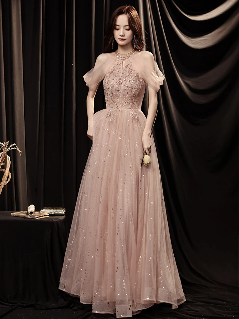 

Halter Champagne Pink Celebrity Dress O-Neck Off Shoulder Applique Sequined Sleeveless Formal Evening Party Gown Robe De Soiree