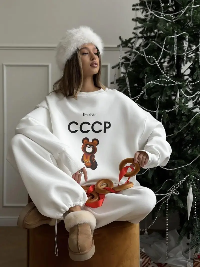 Chic Women's Printed New Year Sweatshirt Loose O-neck Full Sleeve Pullover Female 2026 Spring Lady Commute All-match Pullovers