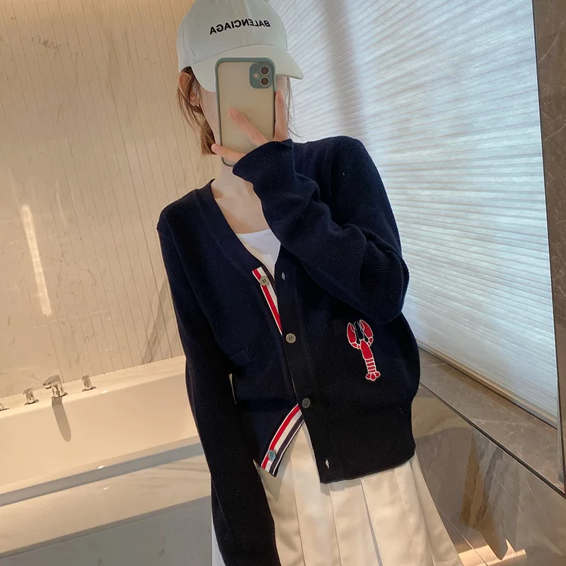 

Осень-зима 2023 Новинка мягкий клейкий свитер с блестками TB Лобстер верхняя одежда Свободный вязаный кардиган с напуском женская верхняя одежда