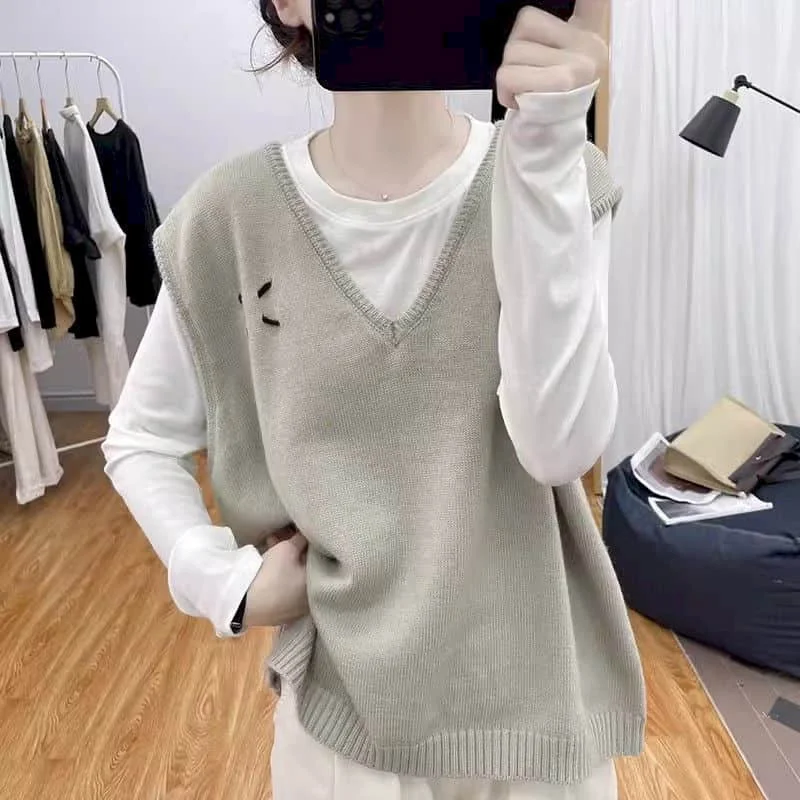 

Vintage Sweater Women Vests V-neck Korean Fashion Pullovers Preppy Style Casual Sleeveless Tops Loose Knitted Vest for Women