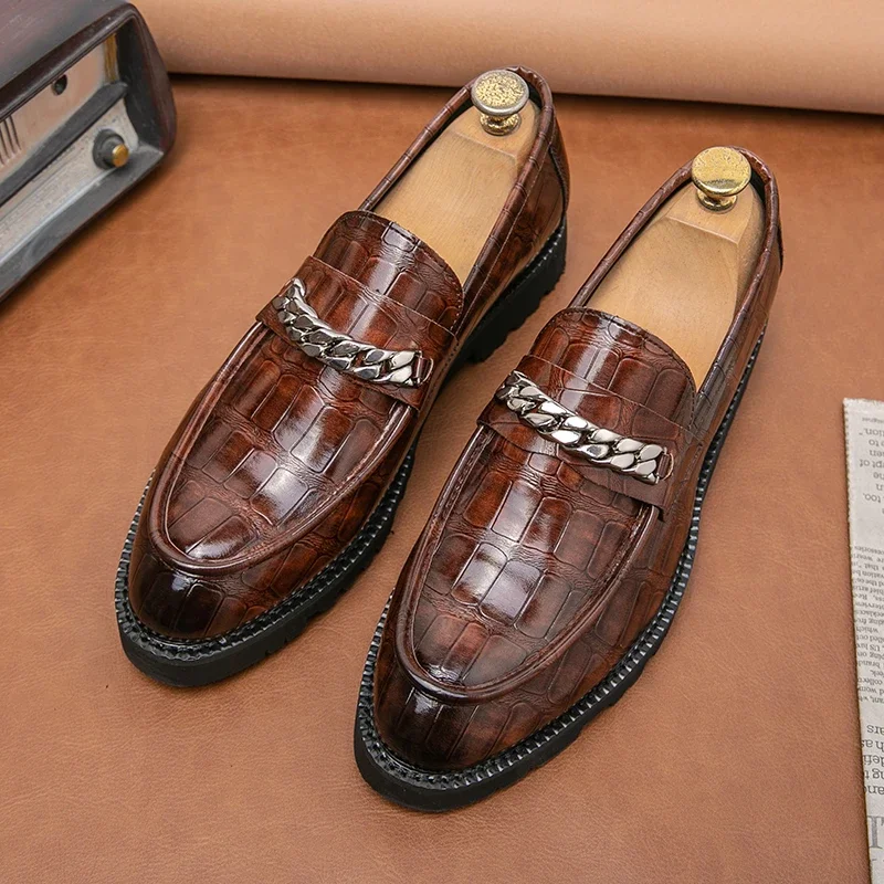 

New Men Pointed Head British Korean Edition Black Brown Retro Thick Sole Anti slip Durable Leather Shoes Size 38-44 Men Shoes