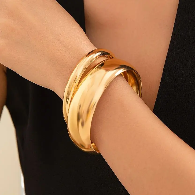 2Pcs/Set Punk Classic Gold Color Wide Bangles for Women