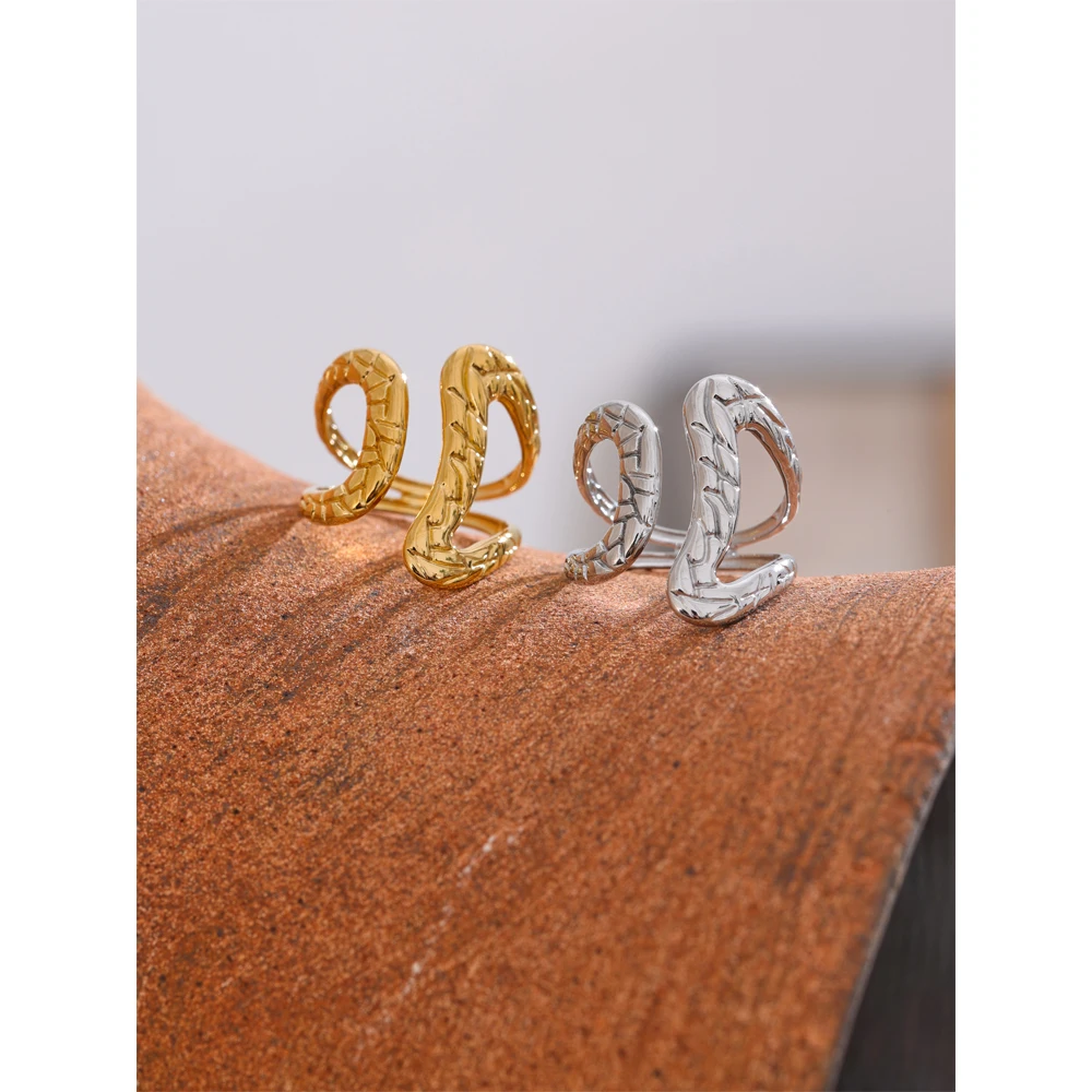 Yhpup Adjustable Hollow Ring 18K PVD Plated
