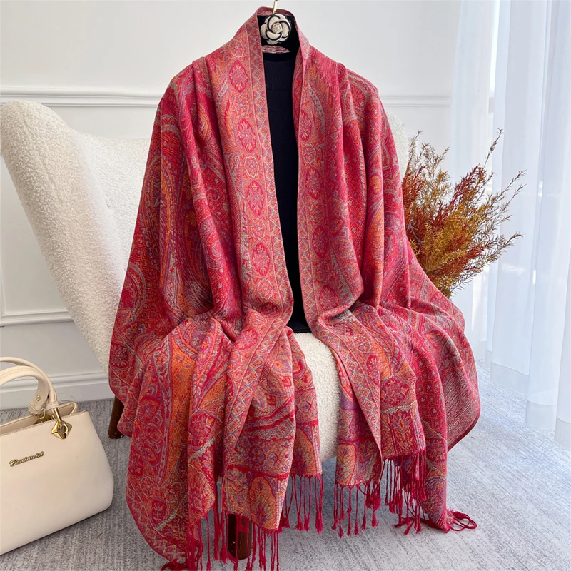 Elegant Women Paisley Scarf Cashmere Feeling Jaquard Pashmina Shawls Winter Tassel Wraps Femme Foulard Bufanda Poncho Stoles