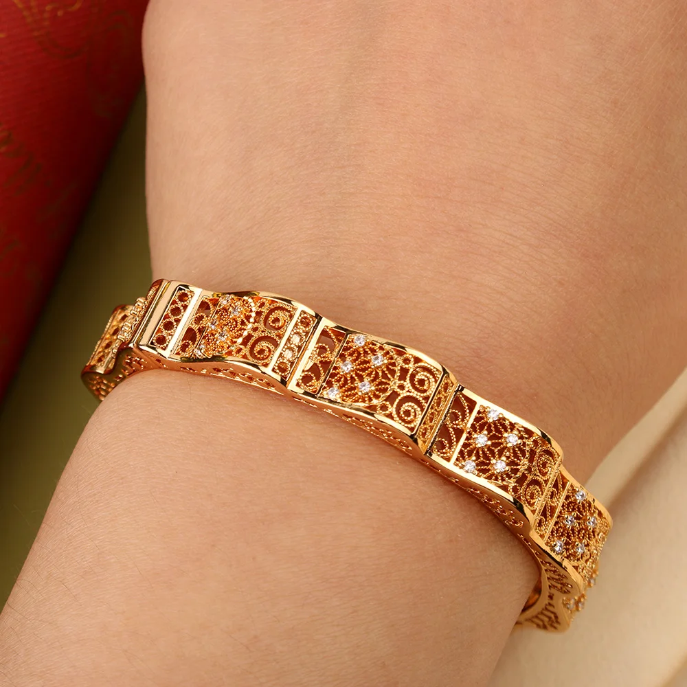 WAY ARABIC GOLD ROSE PLATED BANGLE - الطريق