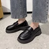 Retro black thick soled small leather shoes for women in autumn French style thick heels and round toe white loafers 2