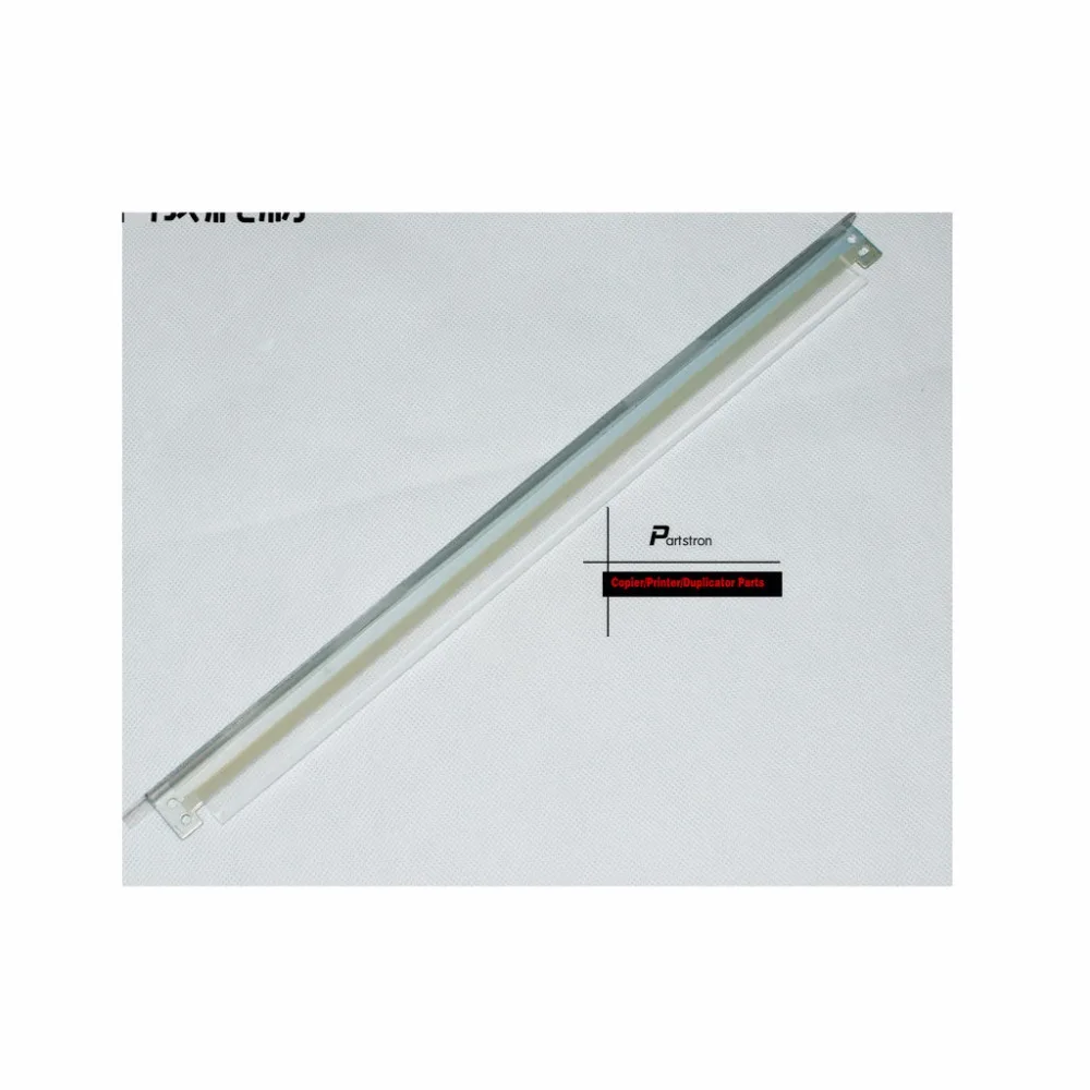 

Long Life Drum Cleaning Blade for use in XEROX WorkCentre 7525 7530 7535 7545 7556 7830 7835 7845 Copier Parts