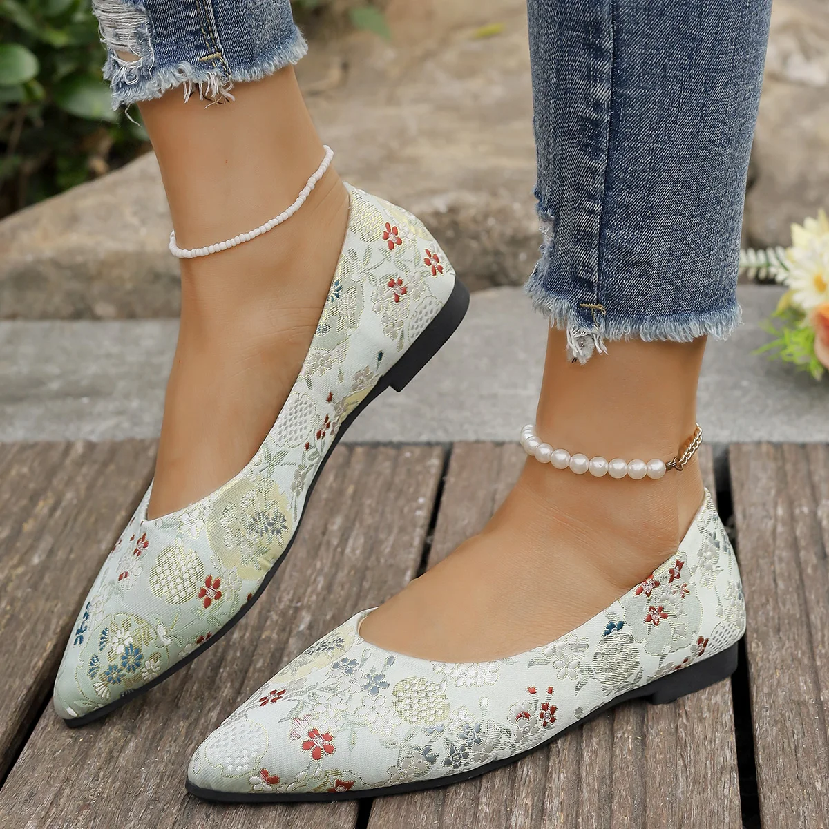 Spring Autumn Pointed Comfortable Anti Slip Casual Flat Shoes Fashionable New Style Elegant Sexy Plus Size Work Shoes for Women