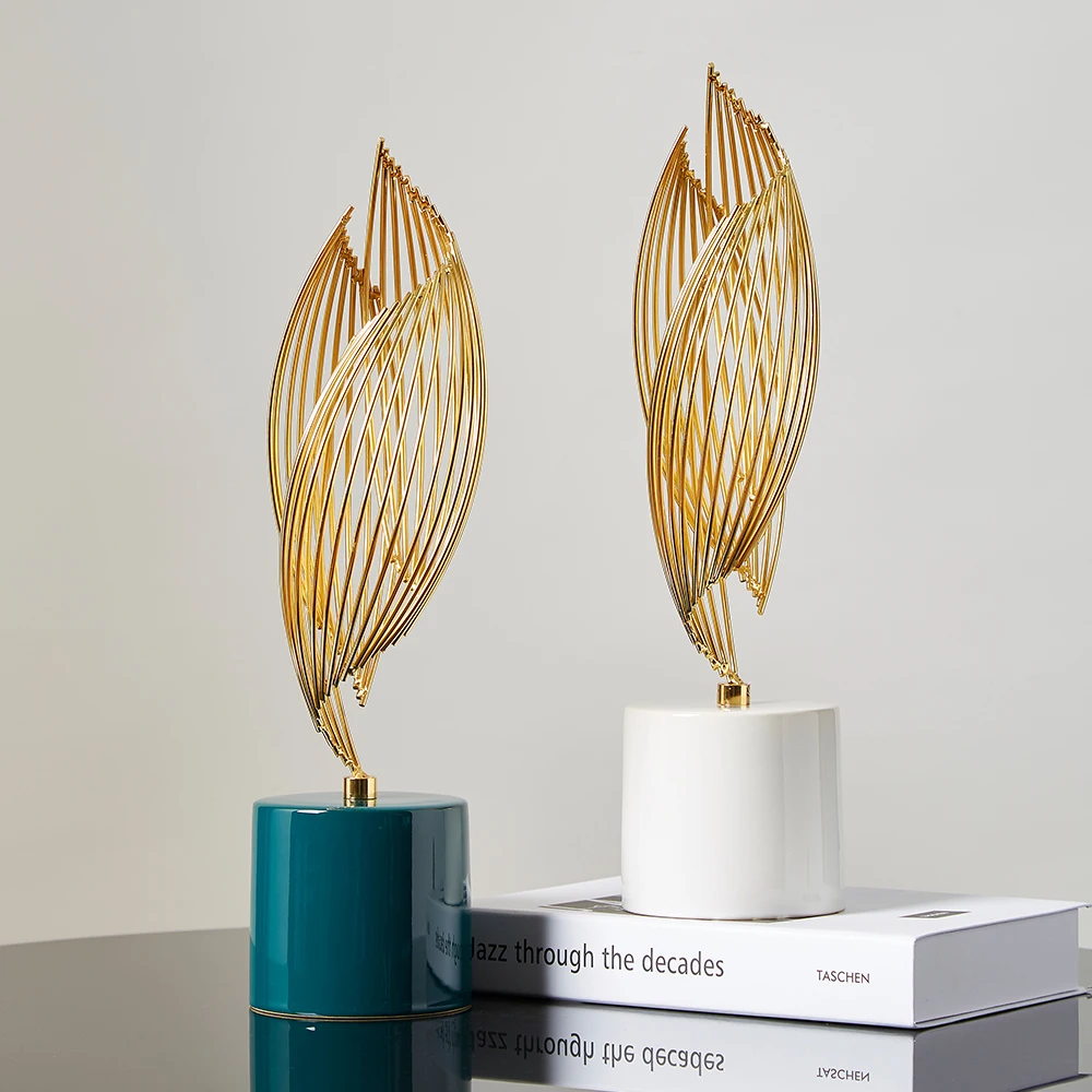 

Modern Nordic Ginkgo Leaf Desktop Ornaments Crafts Office Wine Cabinet Living Room Art Decoration Figurines Home Accessories