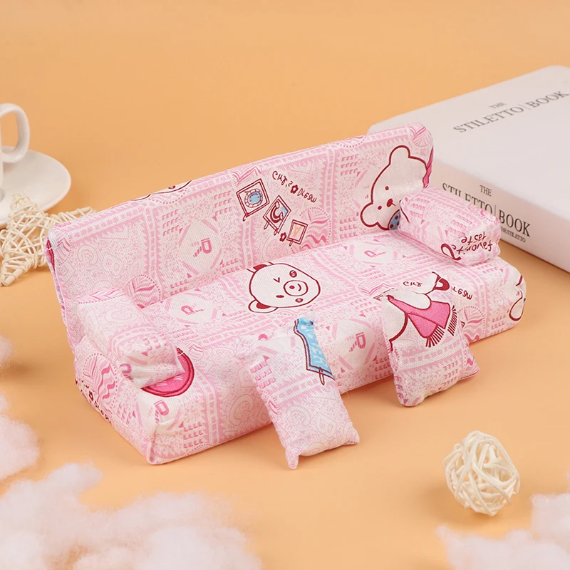 1/12 Scale Dollhouse Floral Fabric Sofa Set Mini Furniture with 2 Pillows Dollhouse Accessories Doll Photo Prop for Decoration