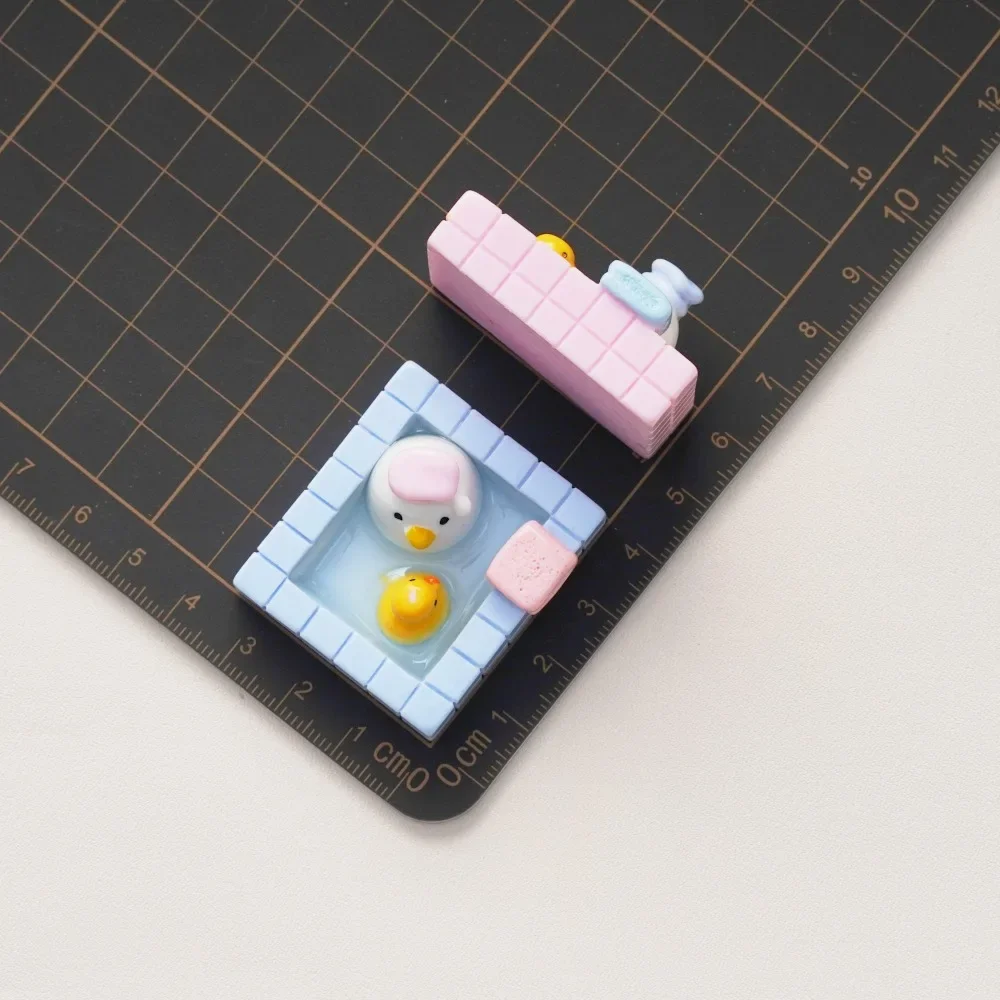 Kawaii Bathing Duck Figurines Cartoon Duck Soak In Hot Springs Resin Miniatures Micro-landscape Decorations