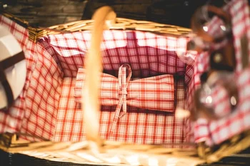 Piccadilly Picnic Basket, Romantic Picnic Basket for 2 - Includes Utensil Set, Glasses, Plates, and Wine Opener 6