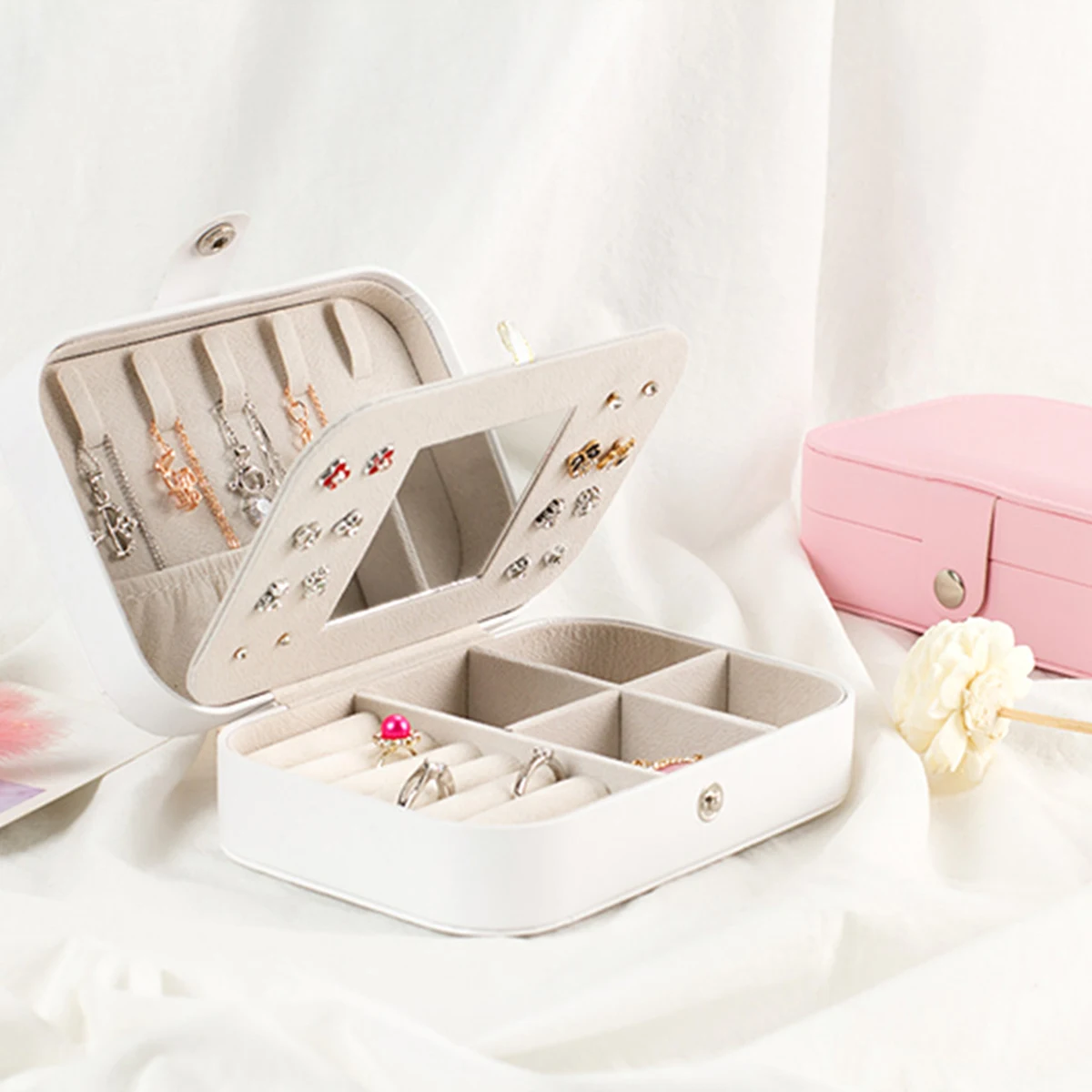 

Portable Jewelry Storage Box 3-Layer Large Capacity Jewelry Display Storage Holder Case Earring Necklace Ring Jewelry Organizer