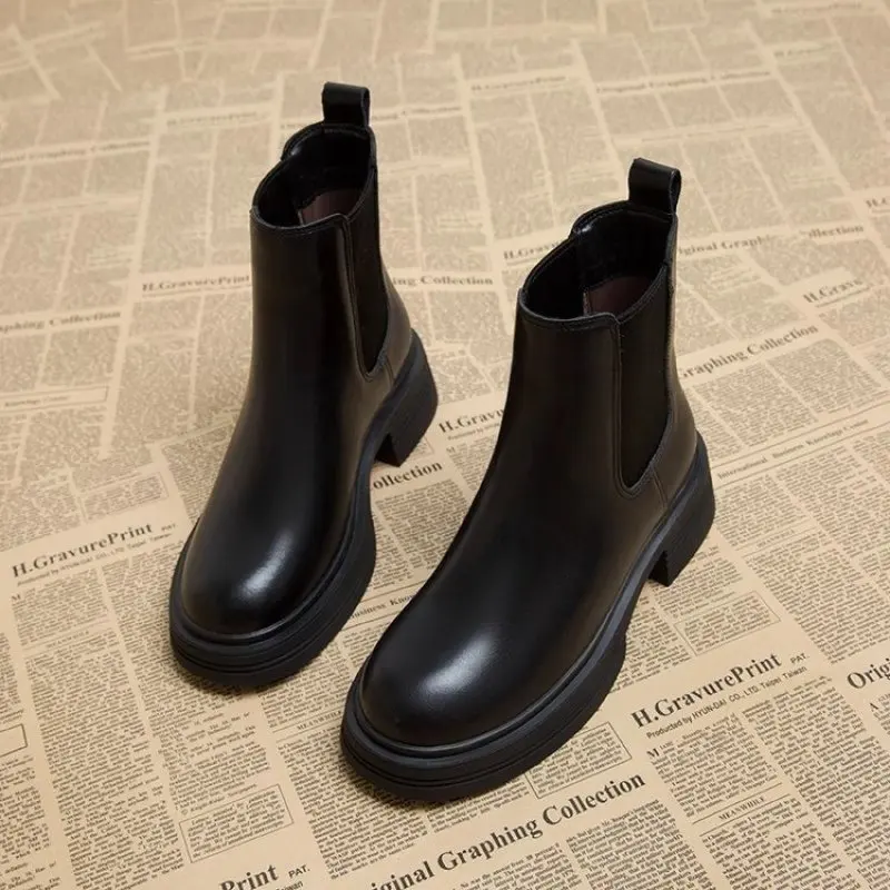 Womens Spring and Autumn Boots 2024 New Fashion Big Head Thick Bottom Middle Sleeve Short Fashion Casual Comfort Ankle Boots