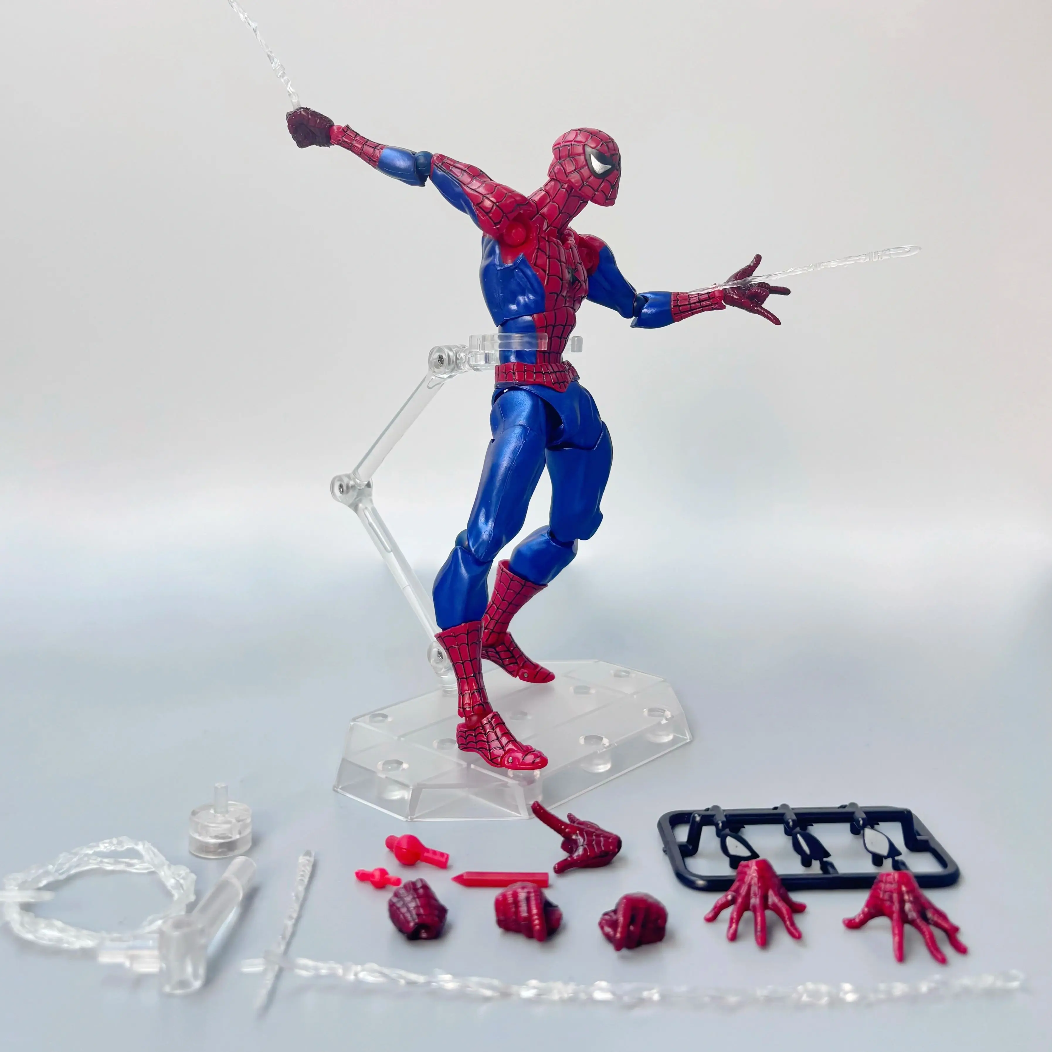 Spider-Man Symbiote Super Action Collectible Figure - Comes with Interchangeable Eyes and Hands, Stand Included in the Set