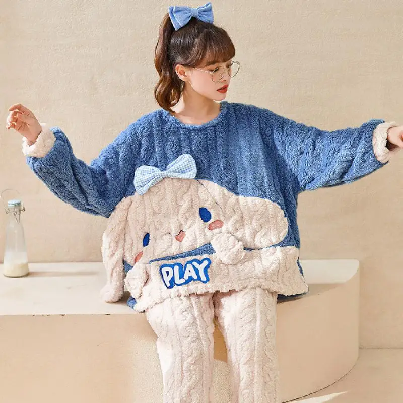 

Пижама в стиле аниме Cinnamoroll, милая плюшевая одежда Sanrio для пар, зимний трехслойный утепленный флисовый костюм из кораллового флиса, теплый домашний костюм