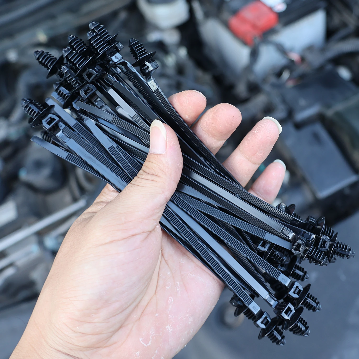 Auto Nylon-Kabelbinder zur Kabelbefestigung, selbstsichernder Kabelclip, universelles Befestigungswerkzeug – Detail 6