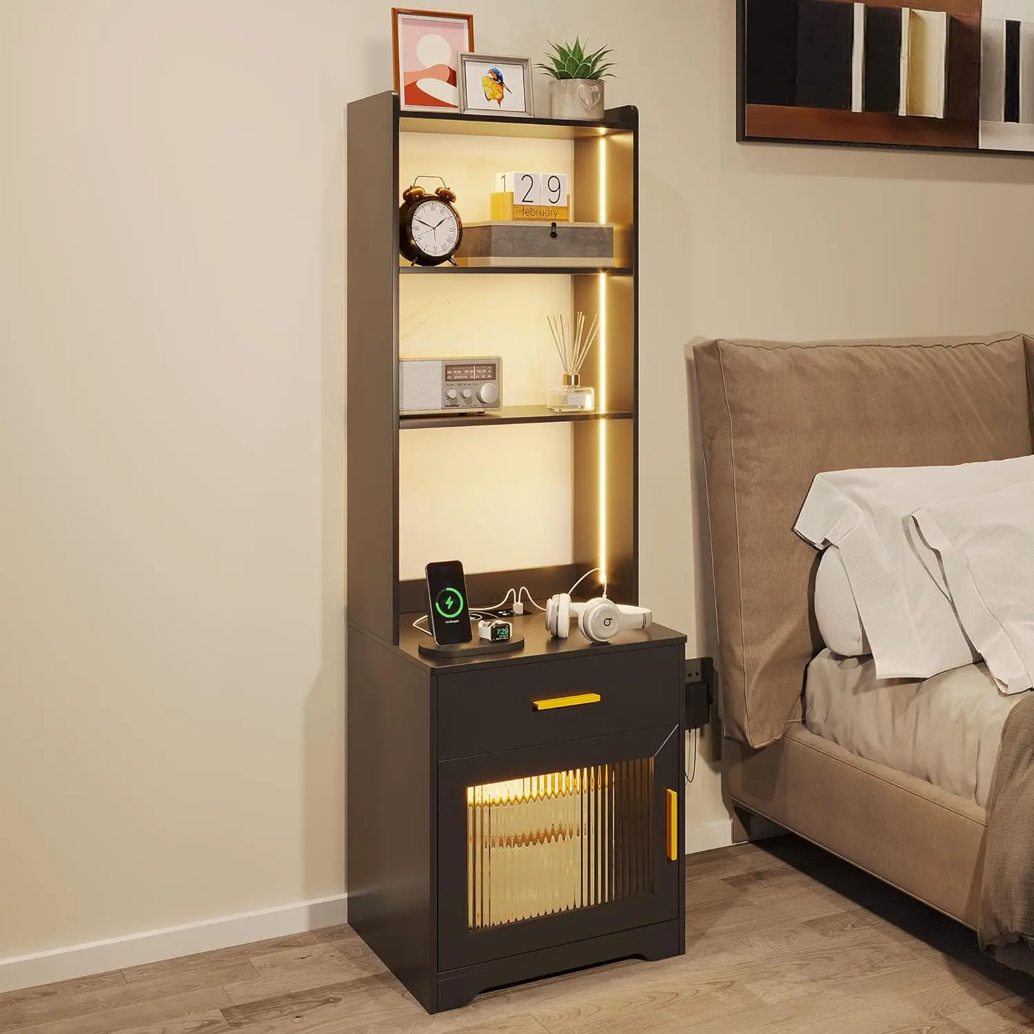 

Высокий ночной столик с зарядной станцией, ночная подставка для спальни с книжной полкой, современный прикроватный столик с 3 цветными фонарями