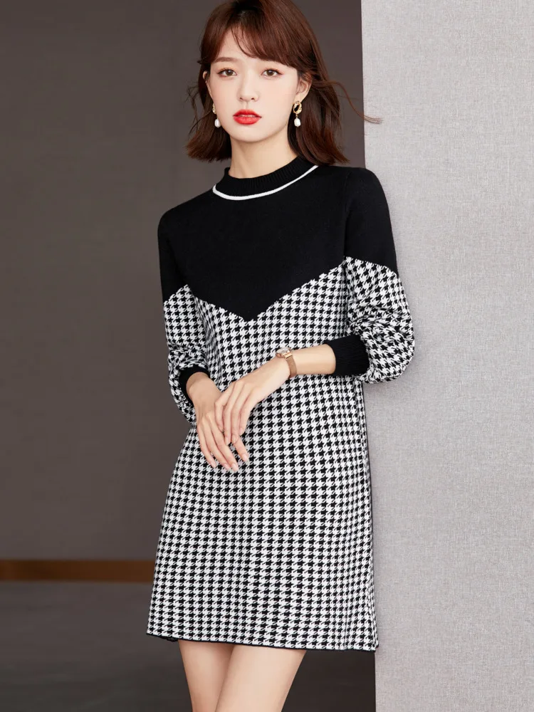 

Женское трикотажное платье с рисунком «гусиная лапка»