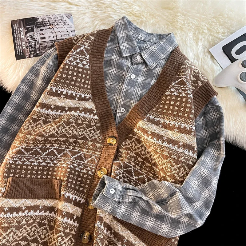 Shirt with inner