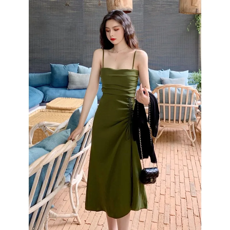 

New high-end dress design with a sense of niche camisole dress for women's early spring set