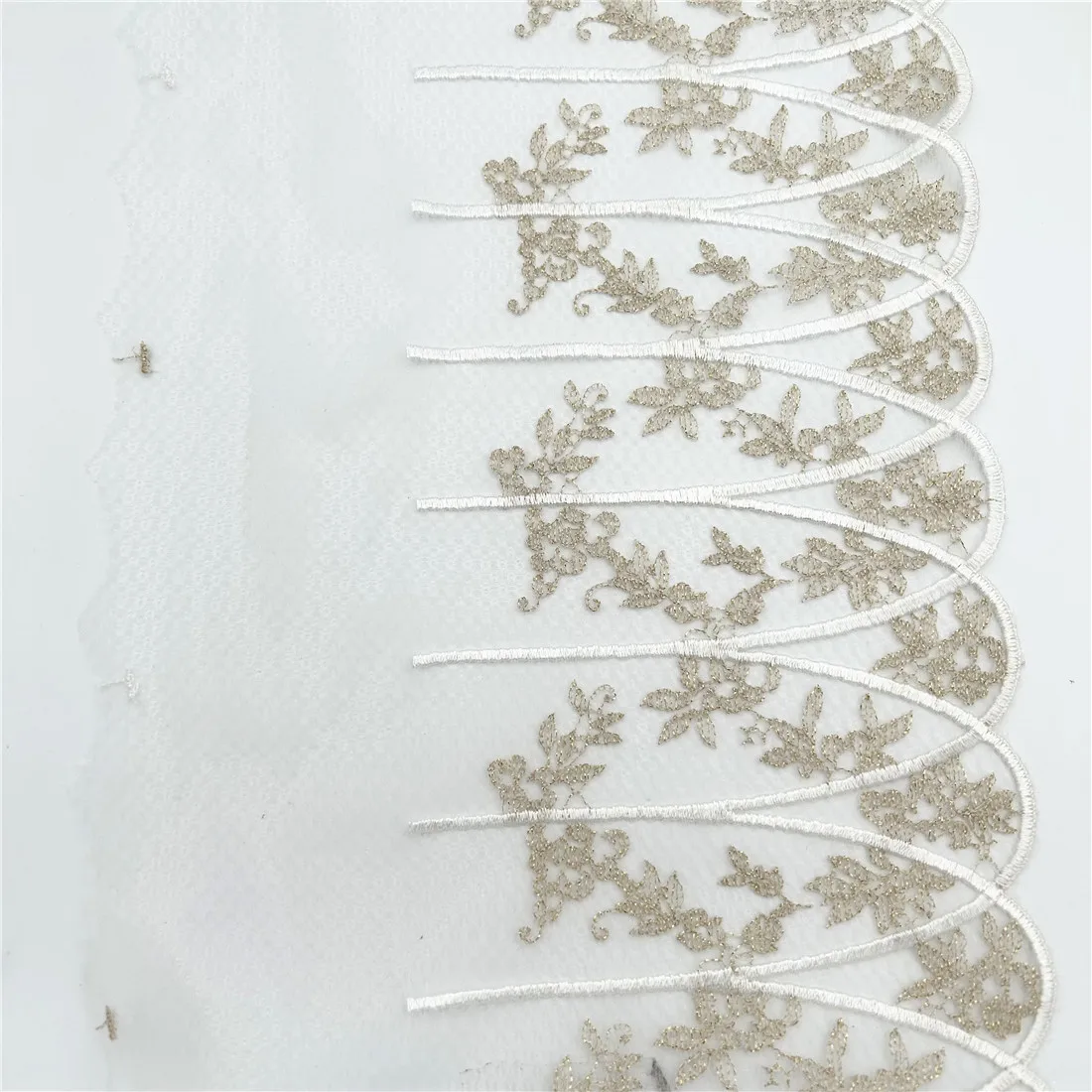 3y/lot Width 22.50cm White Gold Embroidery Lace Trim No-Elastic Clothing Accessories Dress Sewing Applique Costume Lace Fabric 4