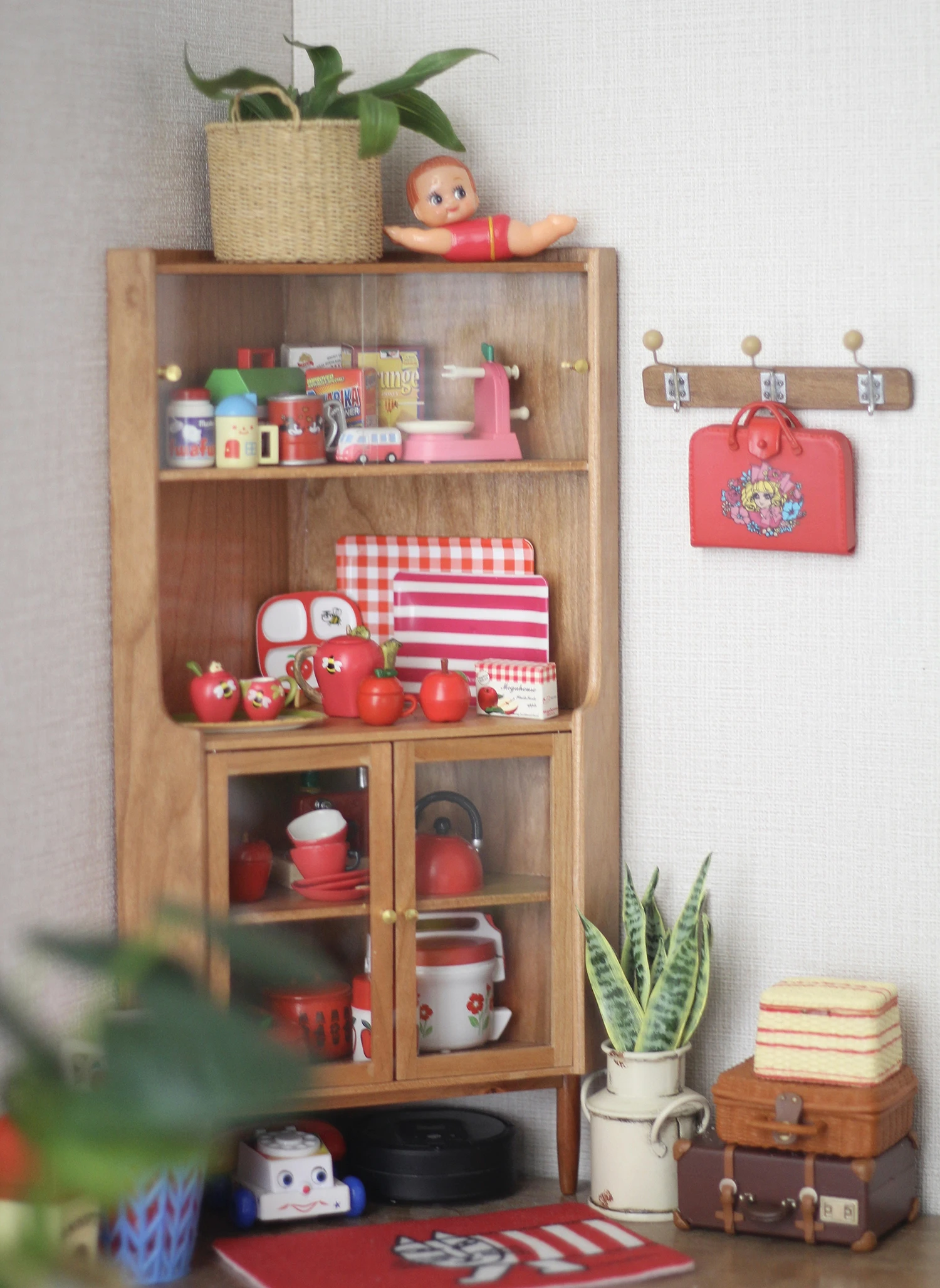 1/6 bjd ob11 miniature dollhouse furniture Mini model Corner cabinet/storage cabinet 3