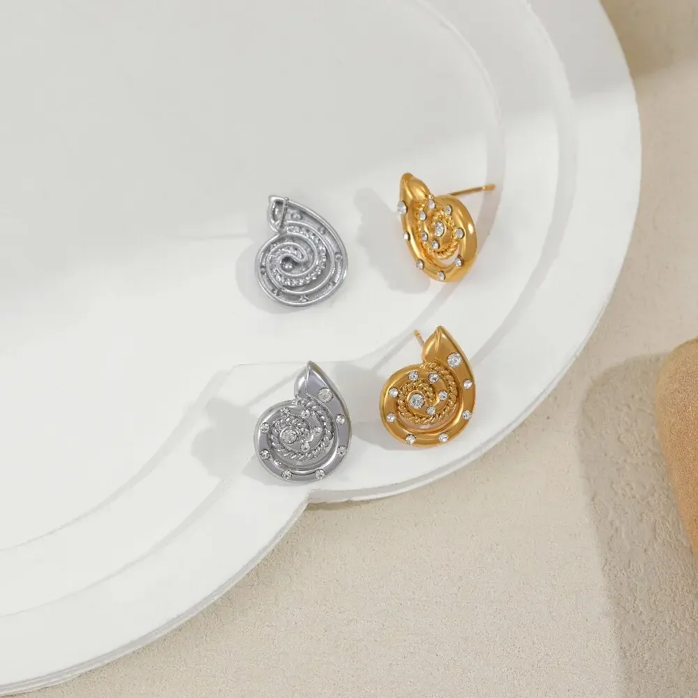 Elegant Conch Shells Seashell Ear Studs Unique Marine Inspired Spiral Earrings Hypoallergenic Lightweight Summer Beach Jewelry