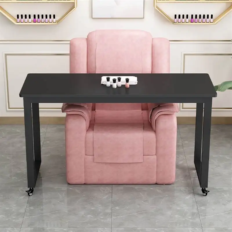 Рисунок 3 - Stetic белый маникюрный столик