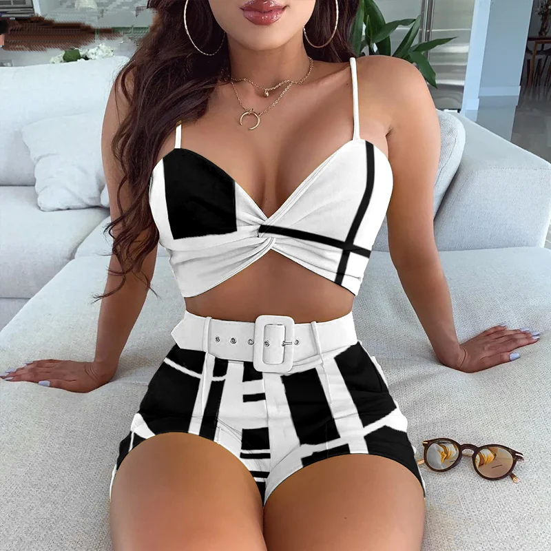

Colorblock Spaghetti Strap Twisted Top & Shorts Set Women Suit