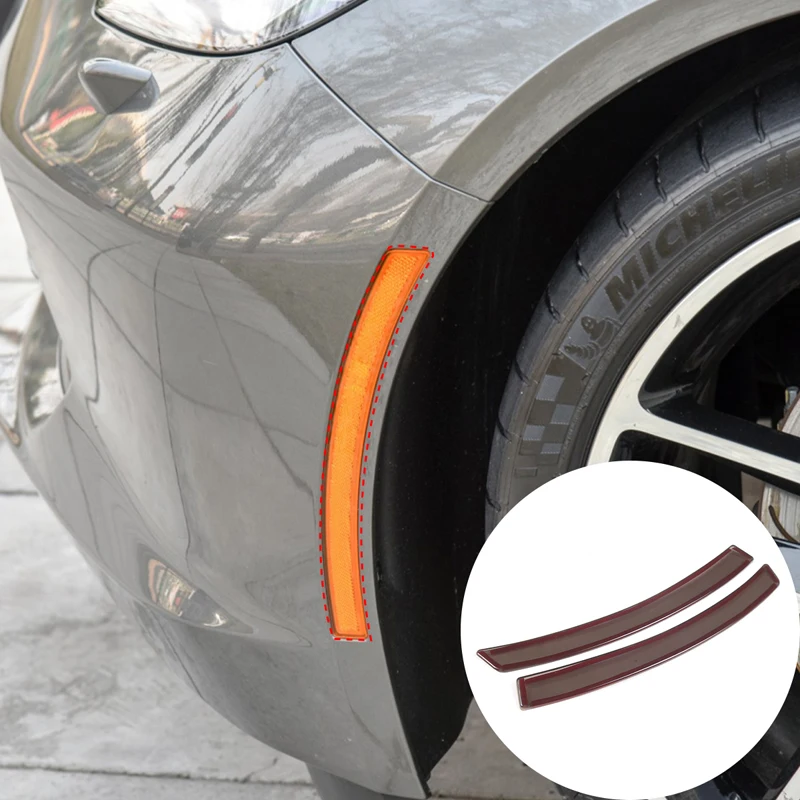 2Pcs Car Wheel Sopracciglio Adesivo Riflettente Striscia Riflettente Spia Di Sicurezza Copertura Trim Per Chevrolet Corvette C7 2014-2019