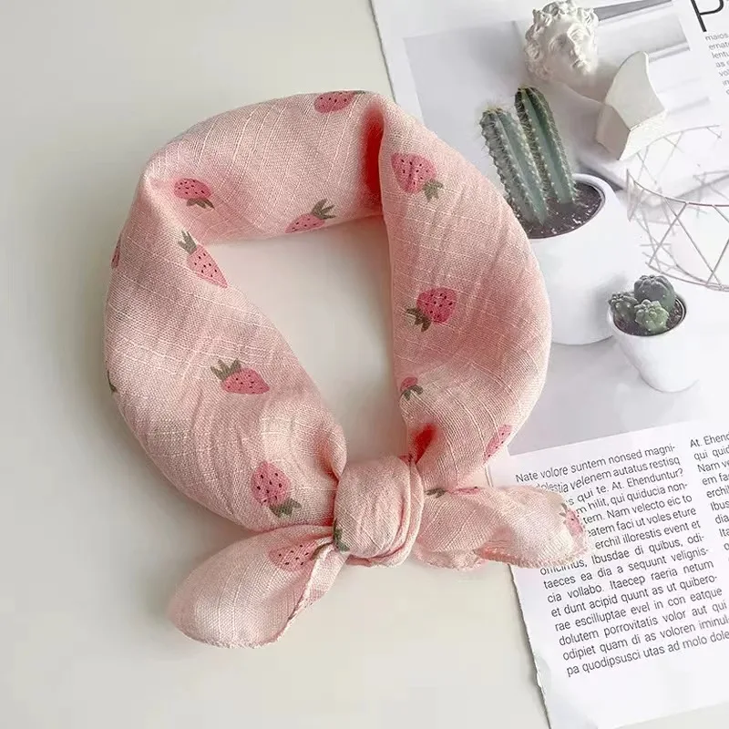 

New Spring Autumn Children's Cotton And Hemp Scarves For Boys Girls Thin Cute Small Square Scarves For Babies Saliva Triangle
