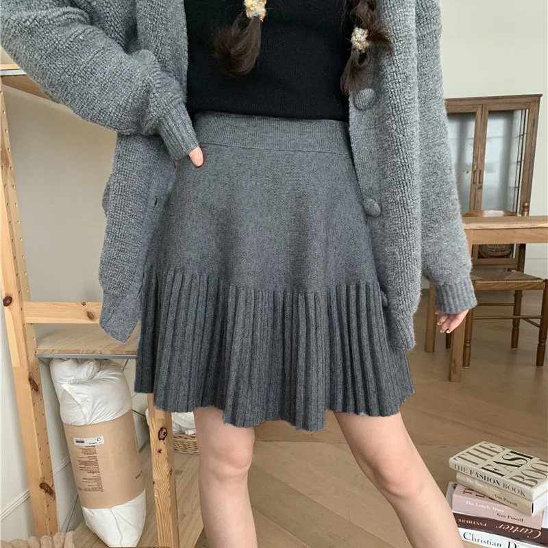 Autumn Pleated Women Mini Skirts Korean Sweet Knitted Slim Female Skirts New Preppy Style Elastic Waist Ladies Casual Skirt InsI