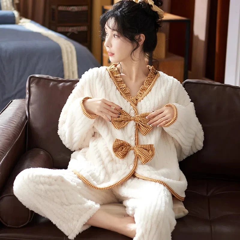 Warm Women Pajamas Sets Winter Lady Long Sleeve Shirt+Pants Home suit Flannel Thick Pijama Female set Pijama Feminino