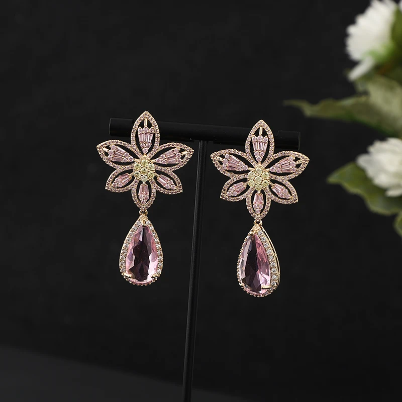 

Luxury New Trendy Flower Waterdrop Earring For Women Wedding Party Indian Dubai Bridal Jewelry Boucle d'oreille Femme Gift A0176