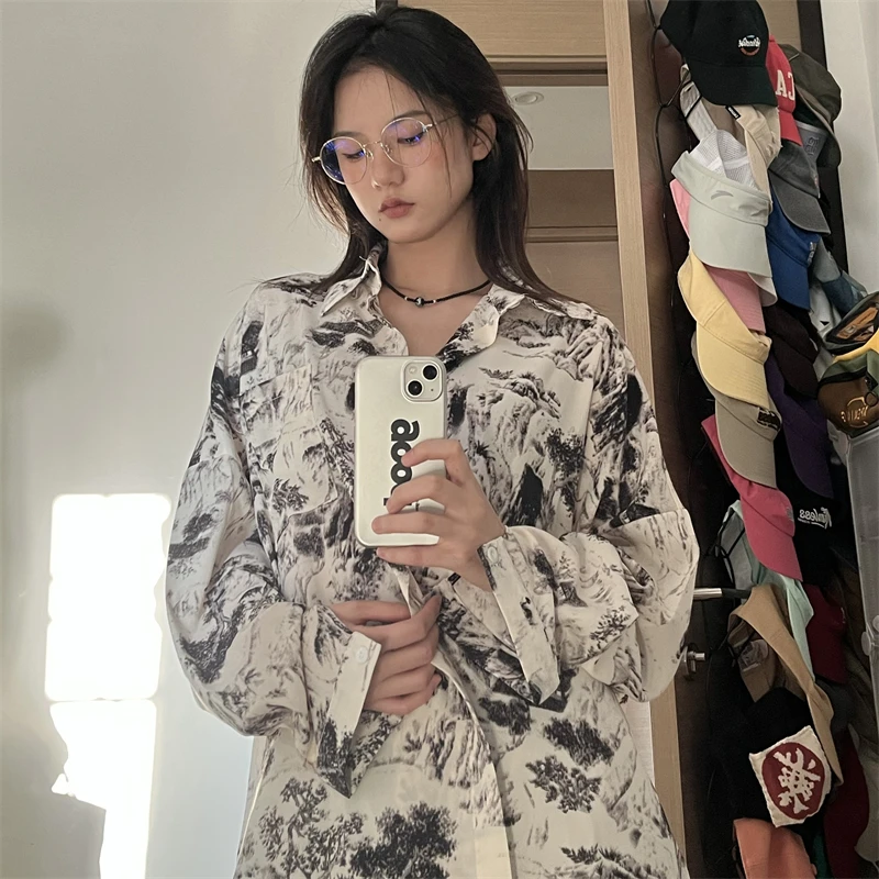 Рисунок 3 - Женская рубашка в стиле ретро