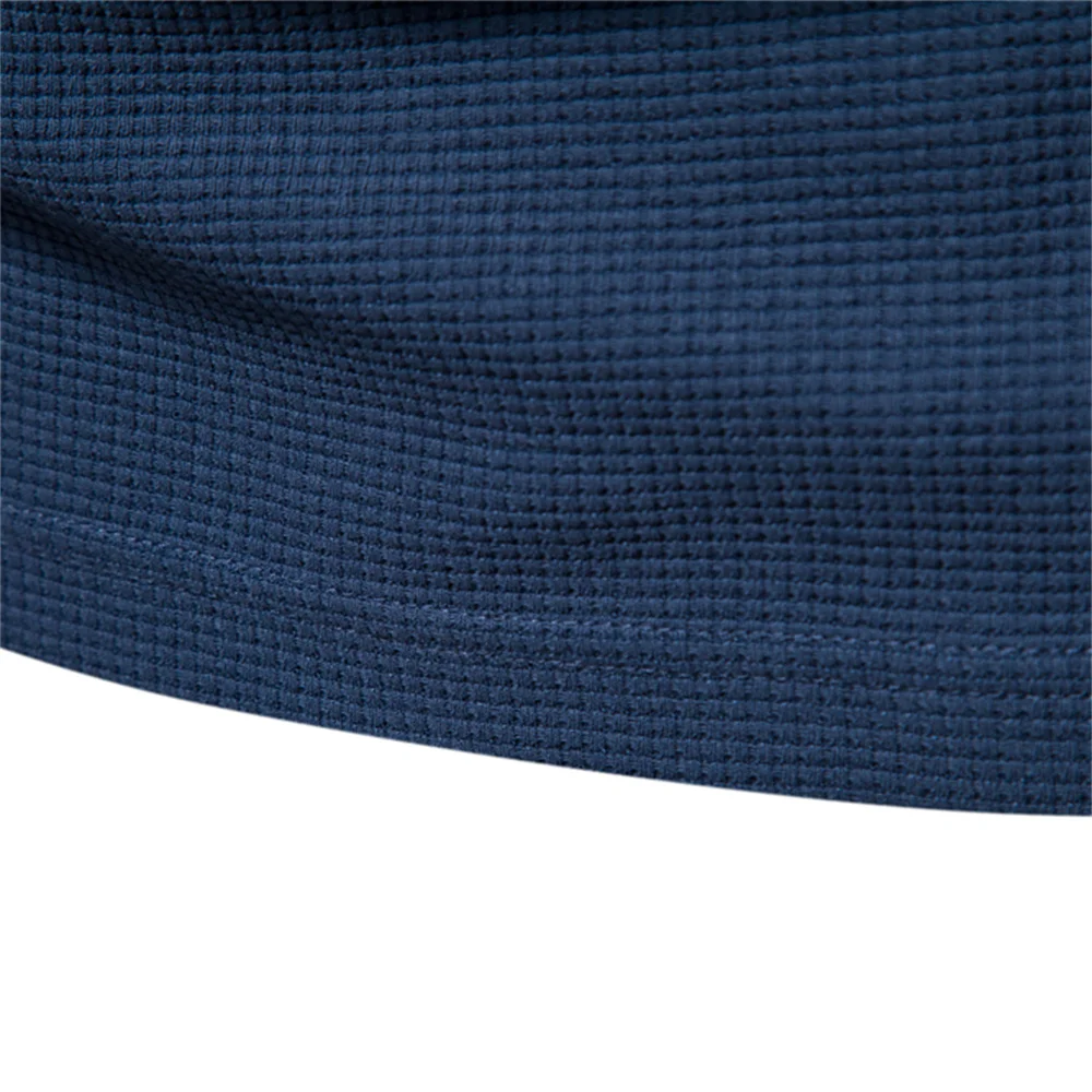 Men's Waffle Knit Long Sleeve Cotton T-Shirt - Solid Color with Single Pocket